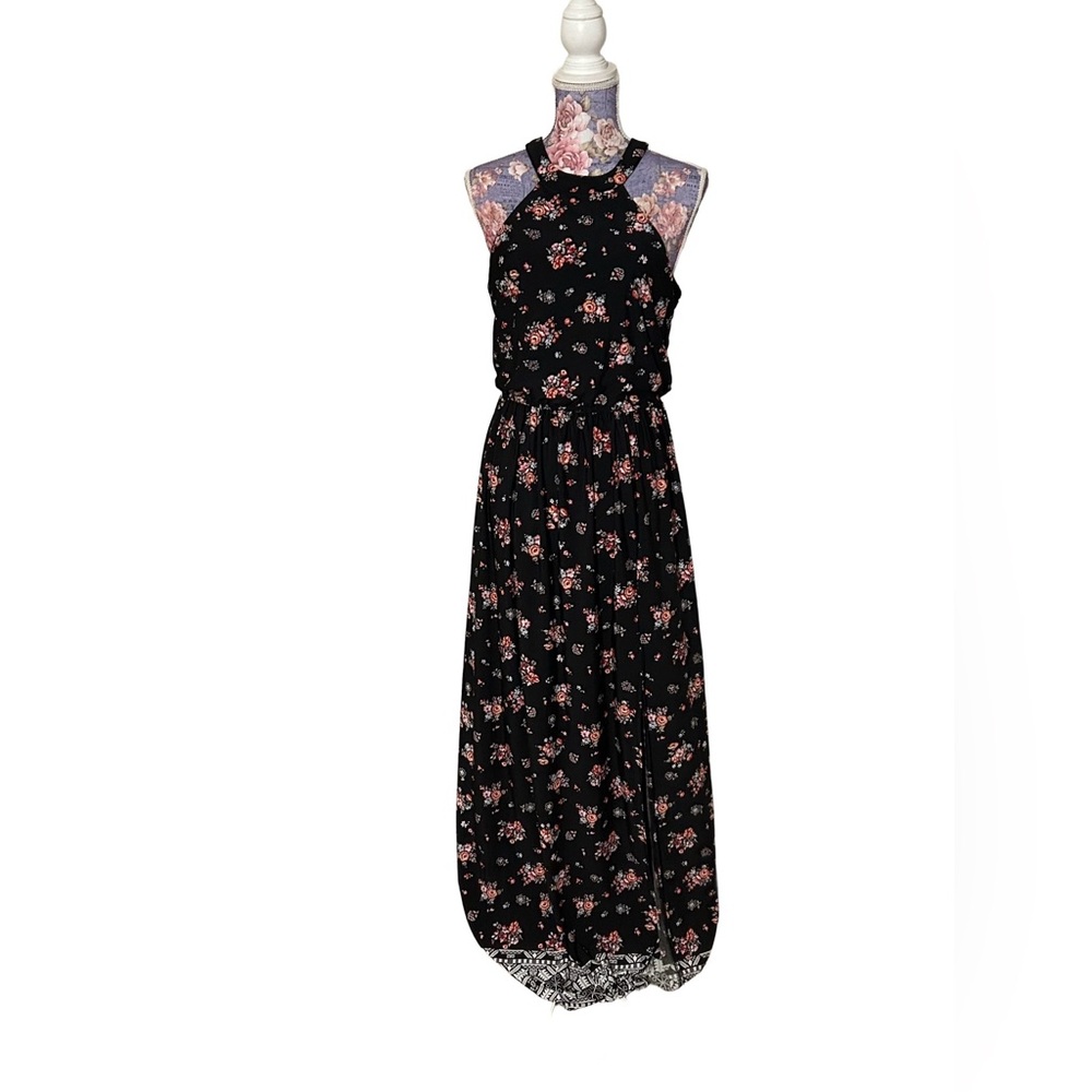 Trixxi Black and Pink Floral Maxi Dress‎